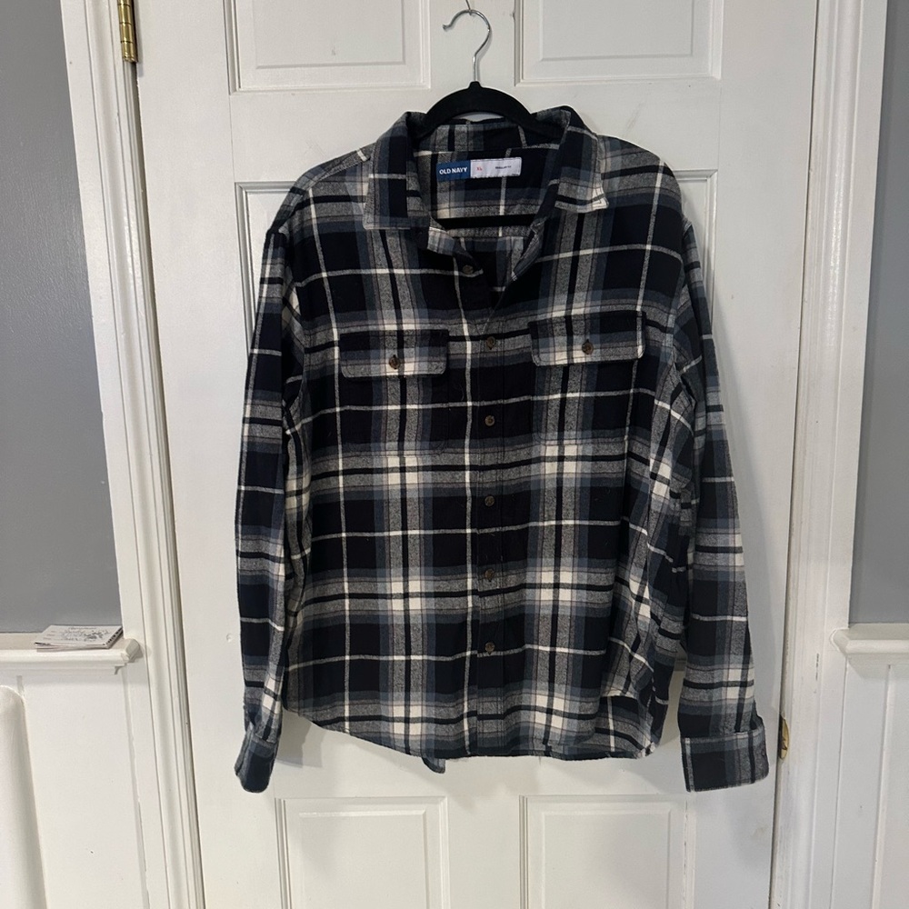 Old Navy, black and greenish blue flannel shirt… New condition worn once size XL
